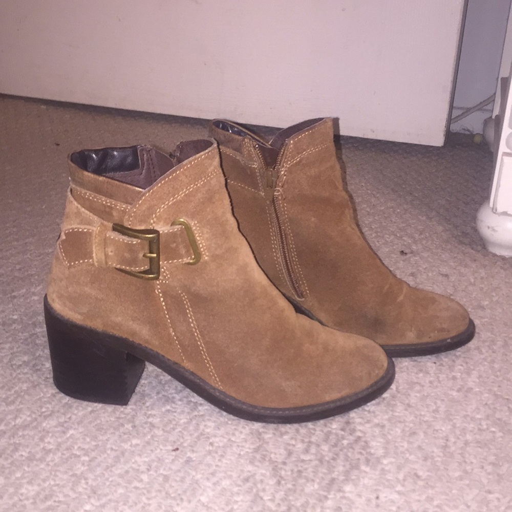Steve Madden Brown Bootie